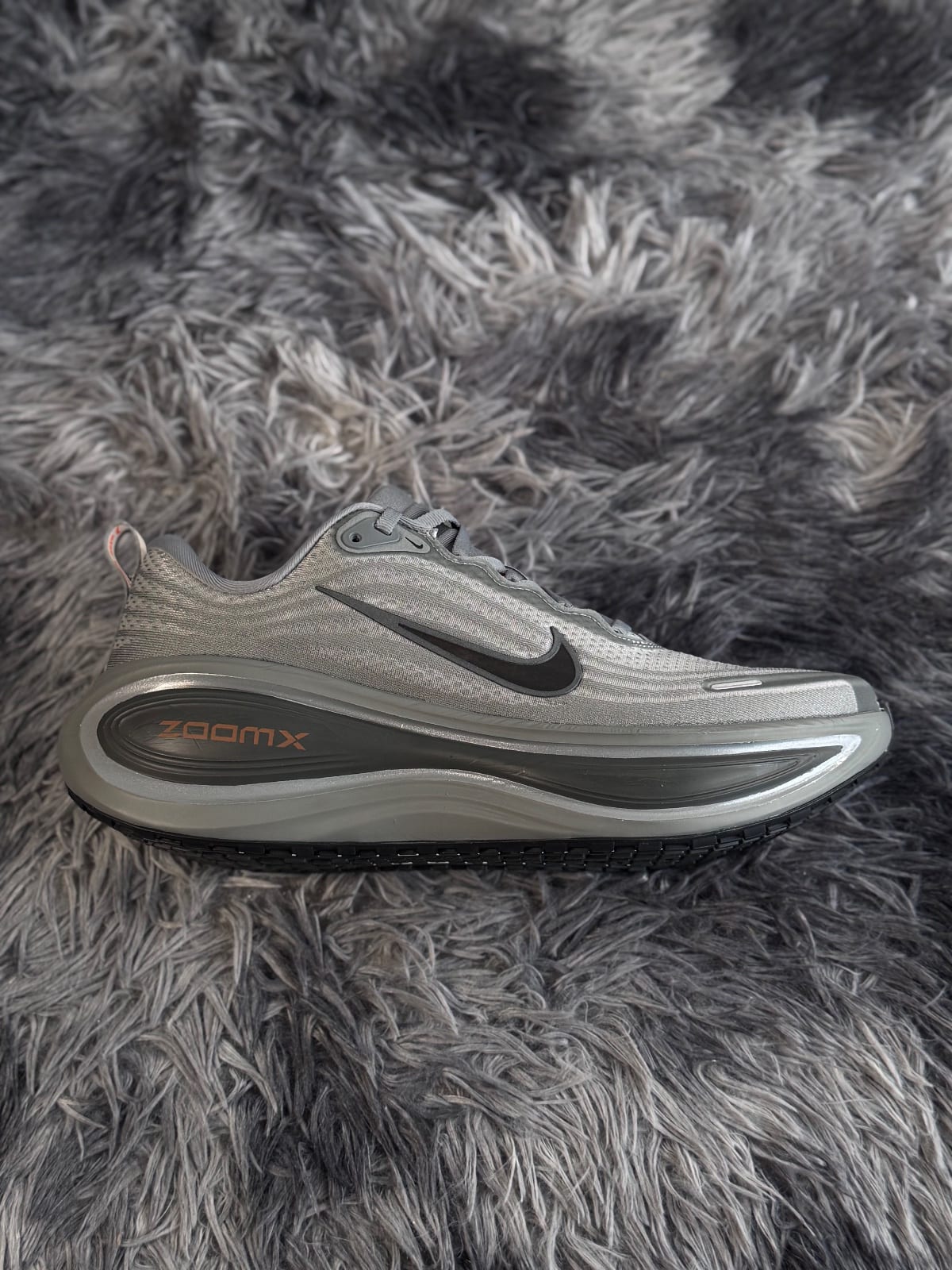 Nike Vomero Plus Cool Grey Black Safety Orange